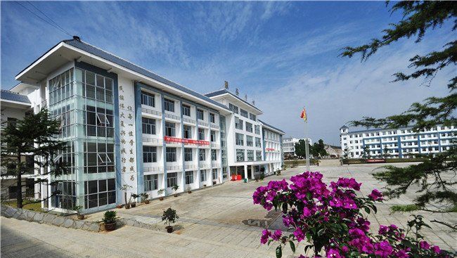 铜仁市交通学校学校简介 铜仁市交通学校学校简介