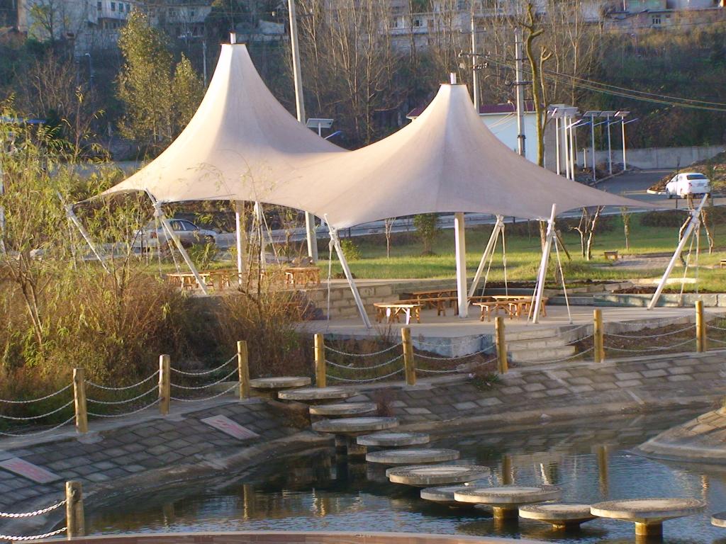 六盘水职业技术学院学校简介 六盘水职业技术学院学校简介