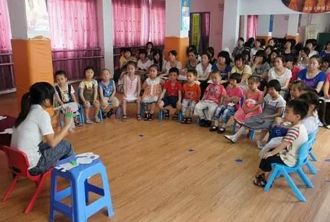 成都幼师学校