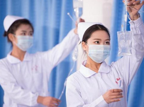 初中毕业上中专学什么专业好