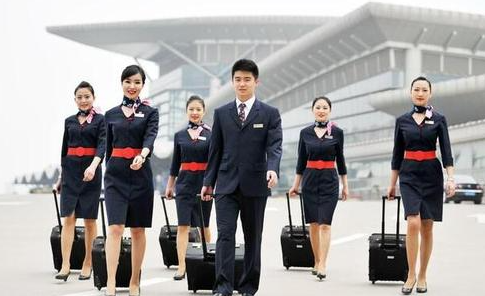 成都航空职业技术学校学费多少钱