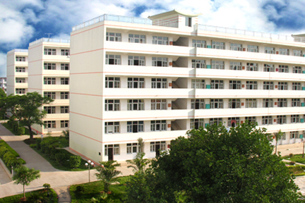 成都5年制大专学校有哪些