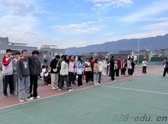 四川省宜宾卫生学校