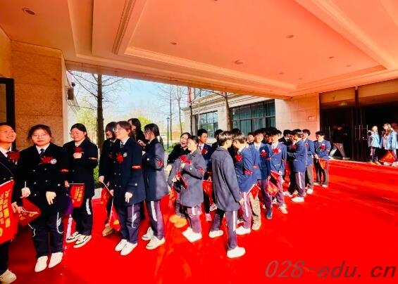 新津成外 新津成外