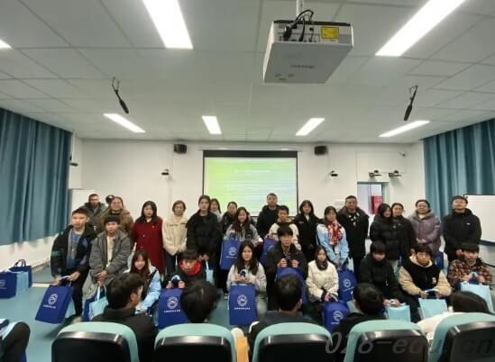 成都新运职业学校 成都新运职业学校