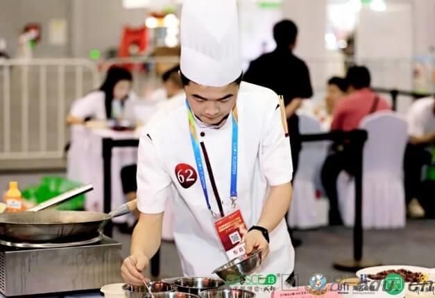 成都华商理工职业学校