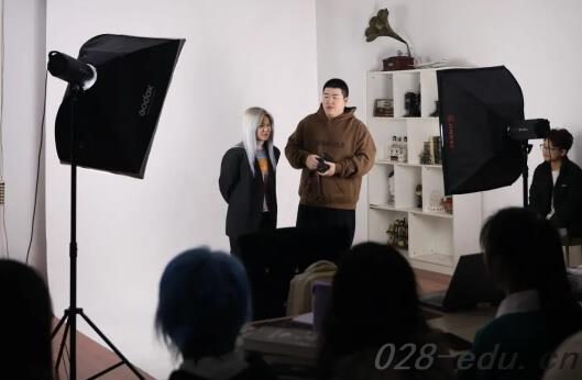 四川文化传媒职业学院