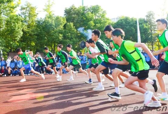 友爱职校 友爱职校