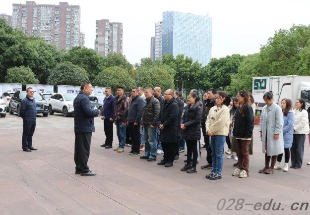 四川托普计算机职业学校 四川托普计算机职业学校