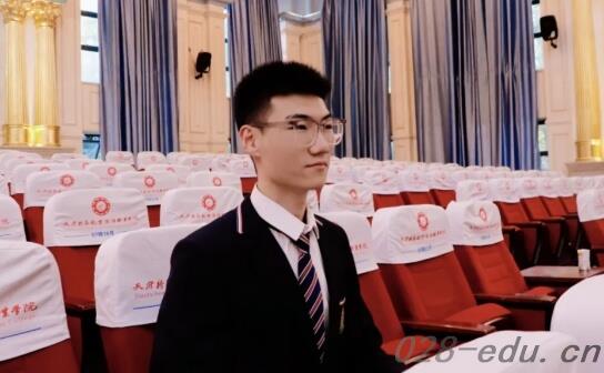 四川天府新区航空旅游职业学院