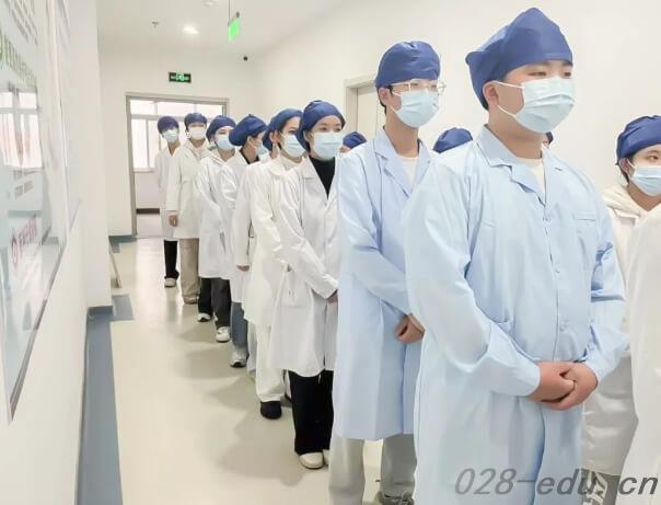 四川希望汽车职业学院