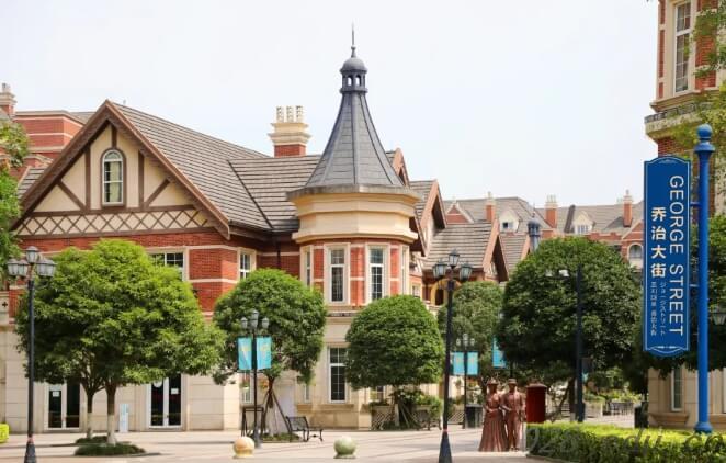 成都泛美航空旅游职业学校