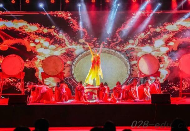 攀枝花市经贸旅游学校