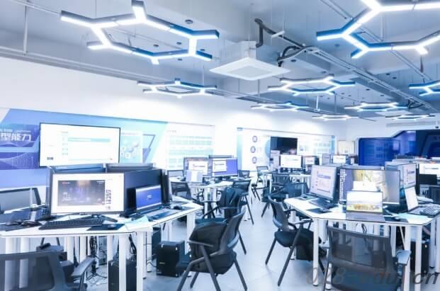 四川西南航空职业学院