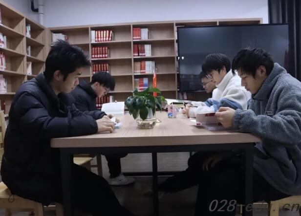 天府新区信息职业学院 天府新区信息职业学院