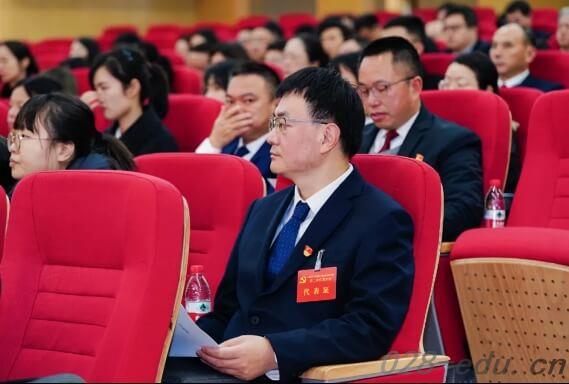 成都工业职业技术学院 成都工业职业技术学院