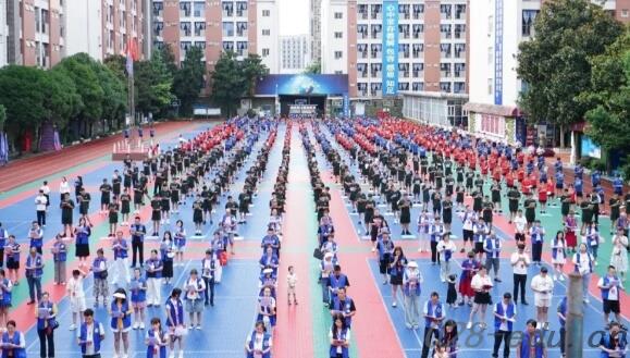 成都华商理工职业学校 成都华商理工职业学校