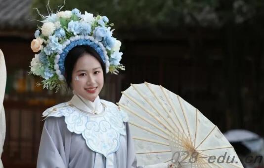 乐山市嘉州卫生职业高中