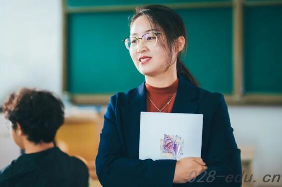 四川托普信息技术职业学院