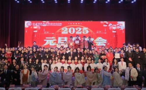 四川天府新区航空旅游职业学院