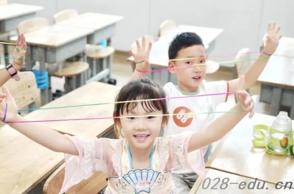 成都新世纪外国语学校