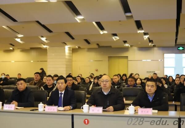 四川兴科城市交通技工学校