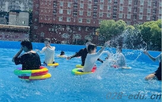 仁寿县华兴中学