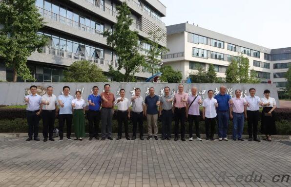 四川省成都市青苏职业中专学校 四川省成都市青苏职业中专学校