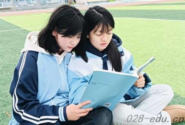 成都新运职业学校