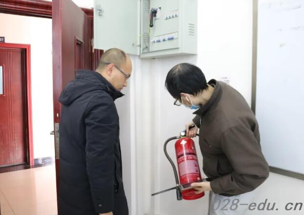 四川托普计算机职业学校 四川托普计算机职业学校