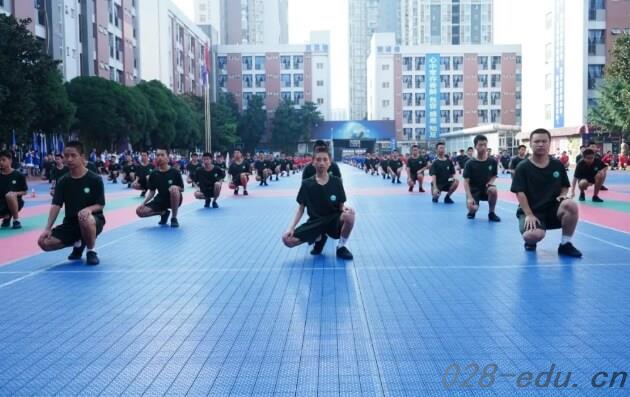 成都华商理工职业学校 成都华商理工职业学校