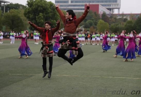 川南幼儿师范高等专科学校
