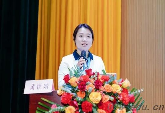 自贡旅游职高王 自贡旅游职高王