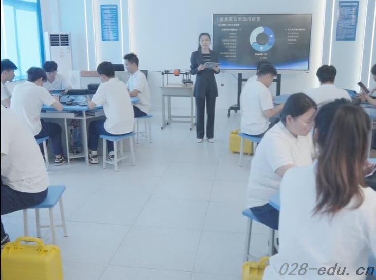 成都市技师学院 成都市技师学院