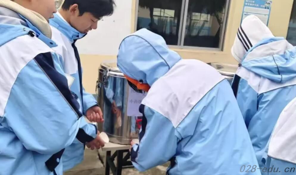 成都新运职业学校 成都新运职业学校