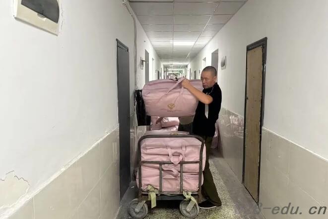 四川文化传媒职业学院