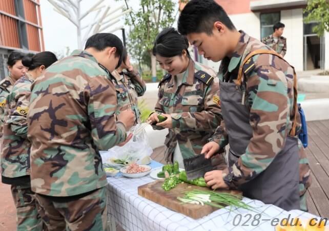 成都泛美航空旅游职业学校